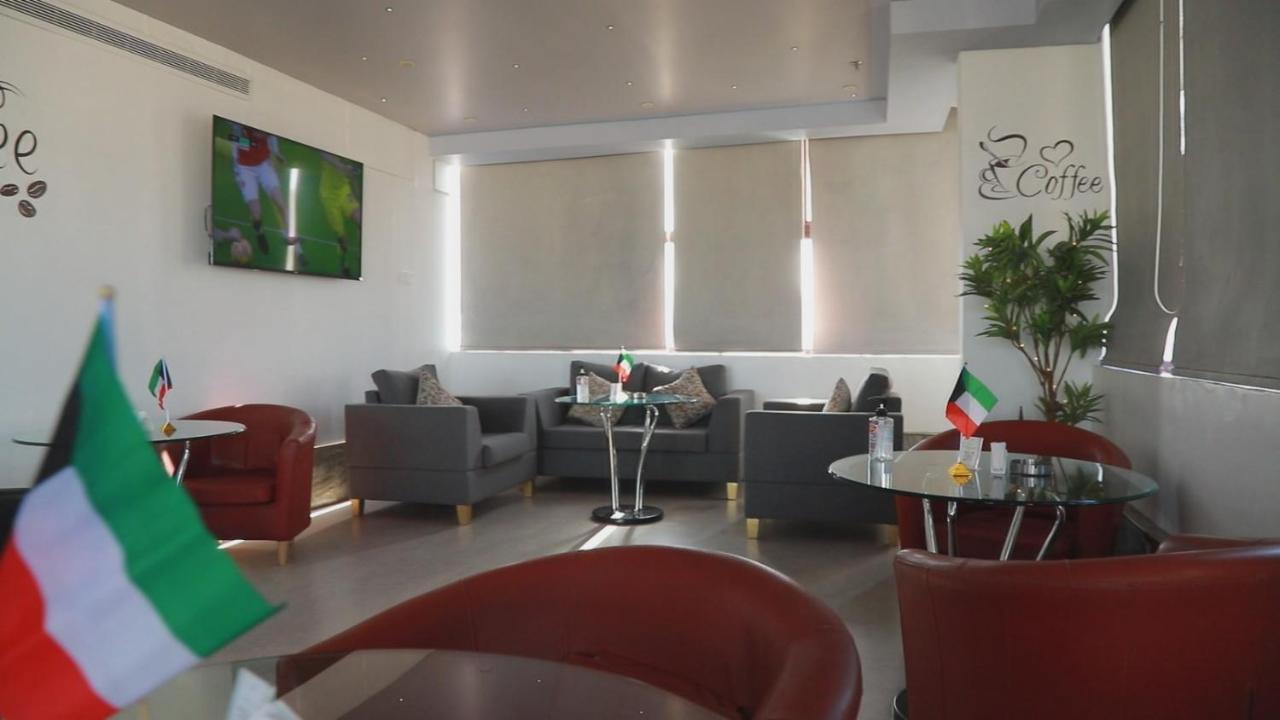Le Jazz Hotel Кувейт Екстериор снимка
