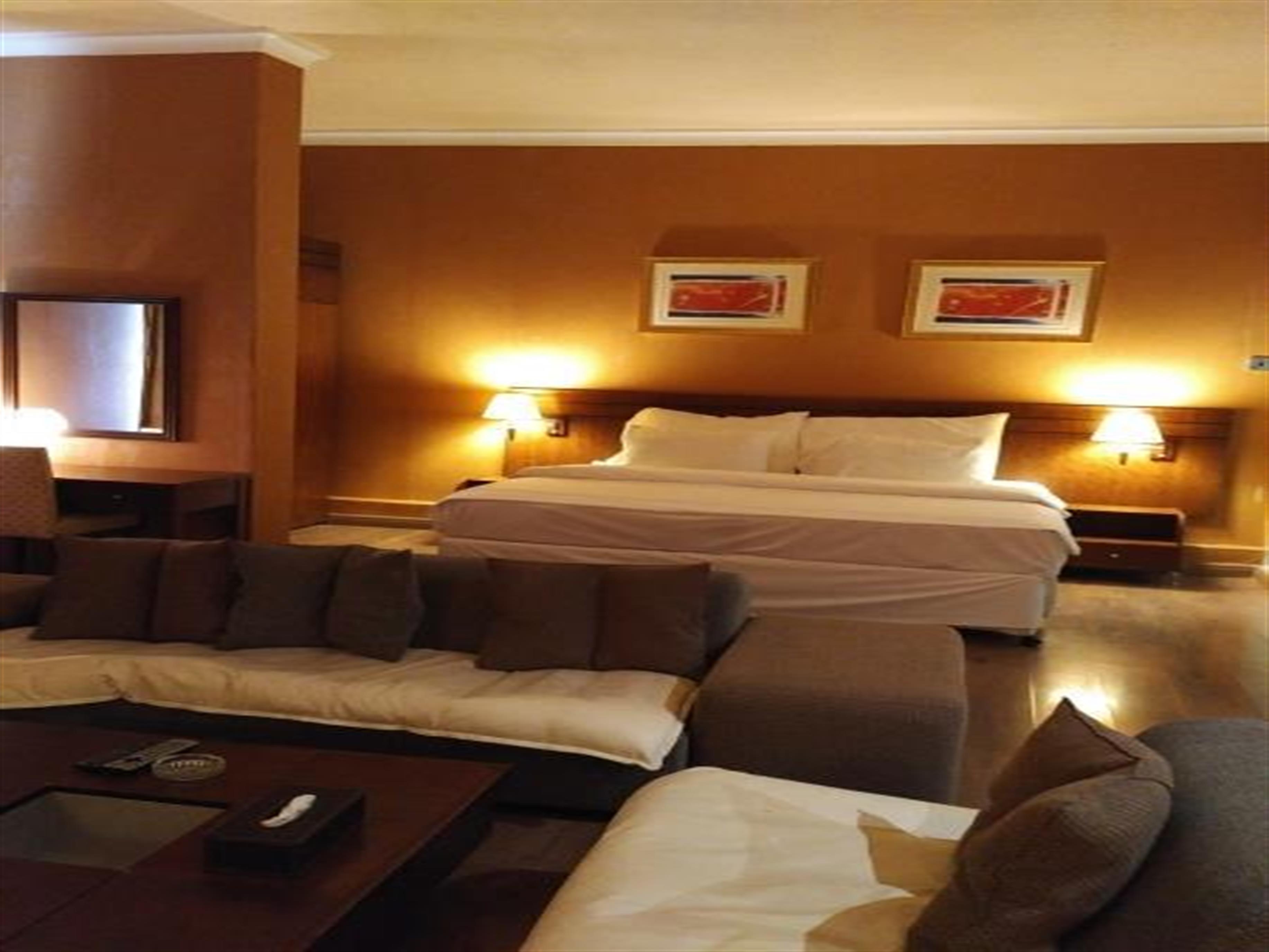 Le Jazz Hotel Кувейт Екстериор снимка