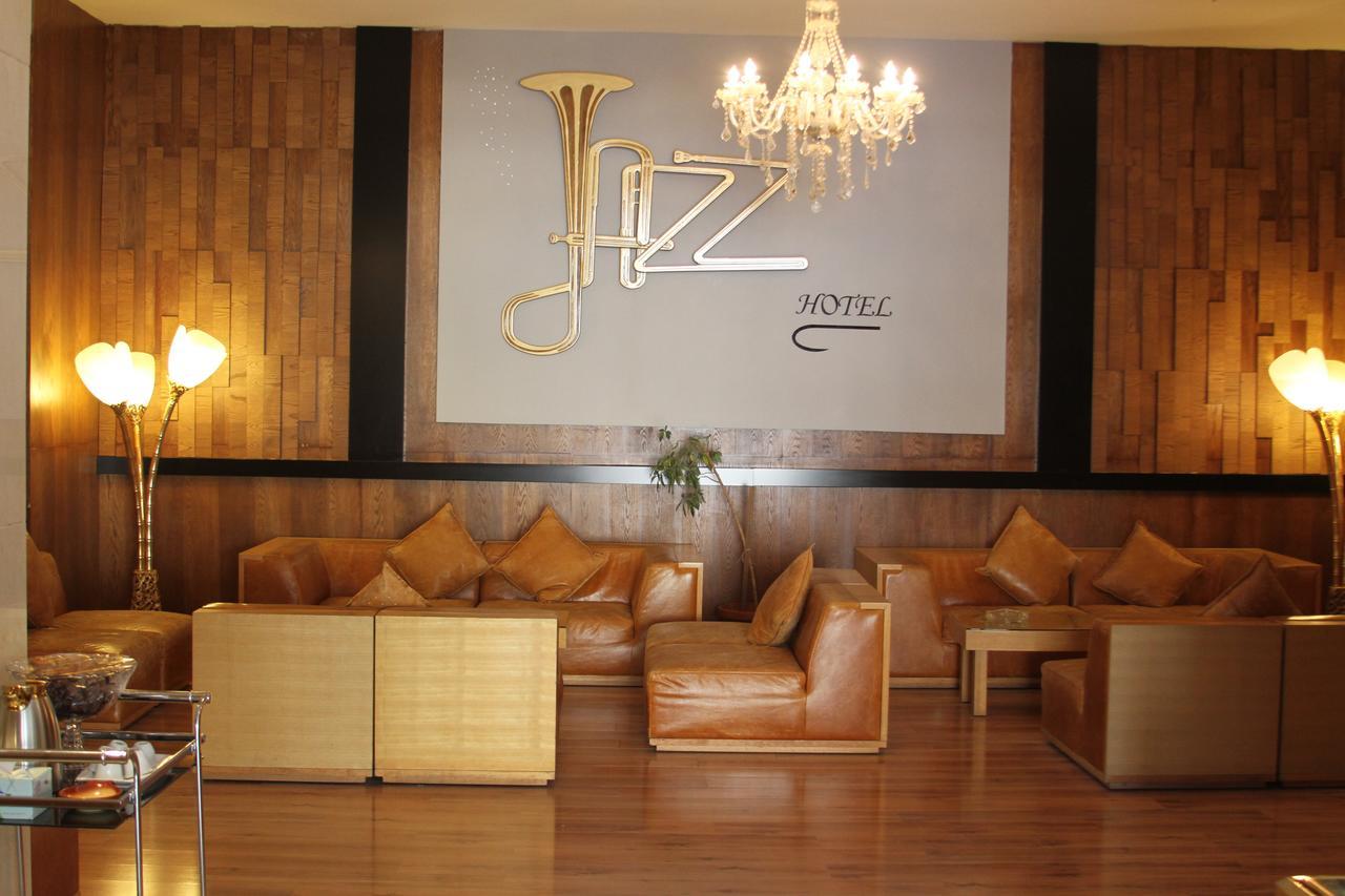 Le Jazz Hotel Кувейт Екстериор снимка