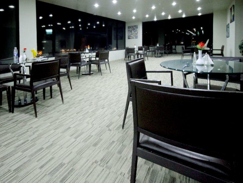 Le Jazz Hotel Кувейт Екстериор снимка